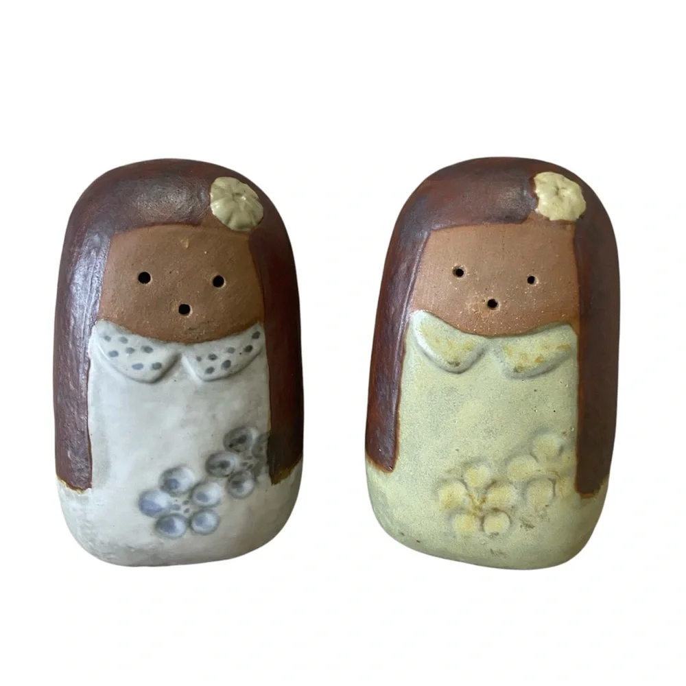 Vintage Fitz & Floyd Stoneware Salt & Pepper Shakers